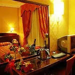 Grand Dei Cesari Dependance 3* Rome
