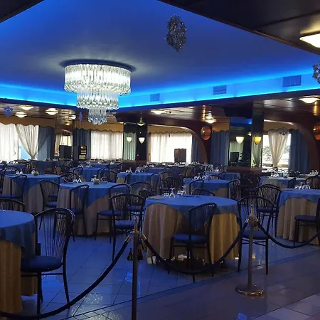 Grand Dei Cesari Dependance 3* Róma