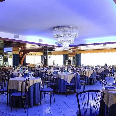 Grand Dei Cesari Dependance Szálloda 3*